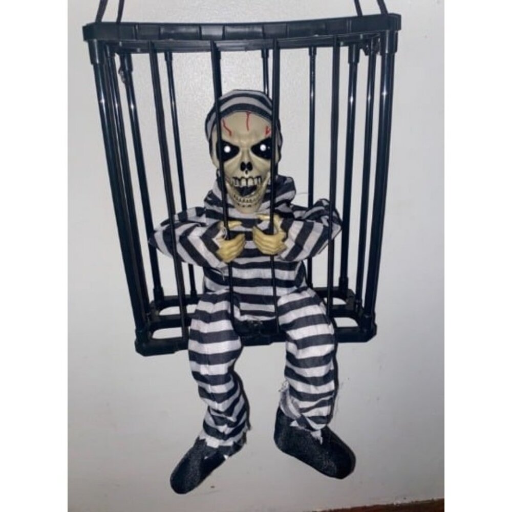 Screaming Animated Halloween Decorations Halloween Decor Prop with Motion Sensor